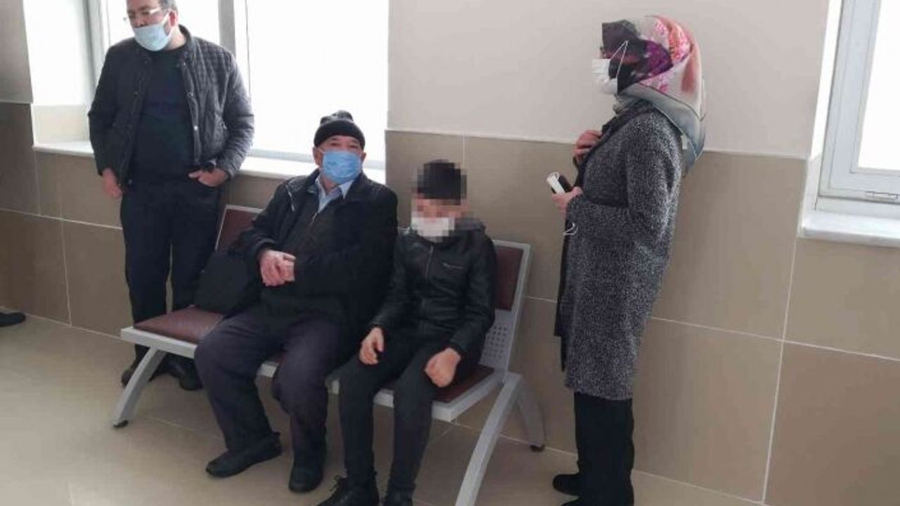 Görüntüler ülkeyi ayağa kaldırmıştı! İşte öğrencisini döven öğretmen için verilen ceza