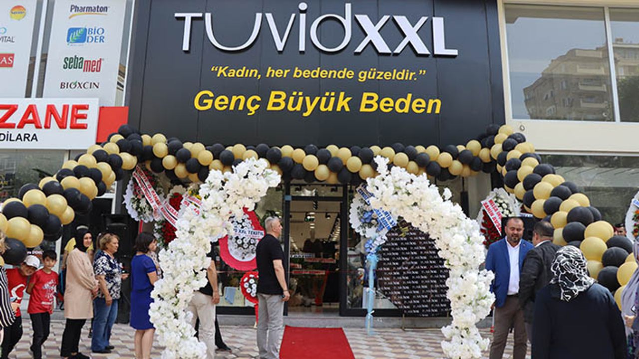 Kahramanmaraş’ta kadın giyimin yeni adresi: TuvidXXL