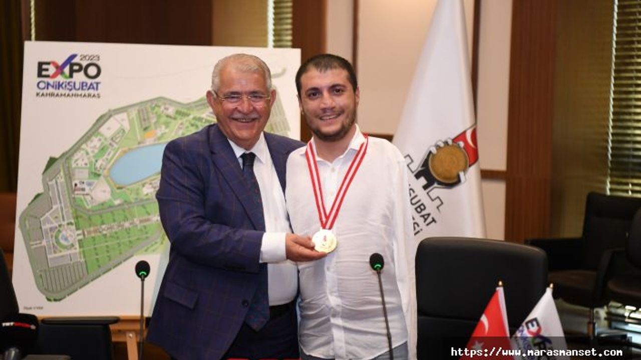 Başkan Mahçiçek, Dünya ve Avrupa Şampiyonu Beytullah Eroğlu ile bir araya geldi
