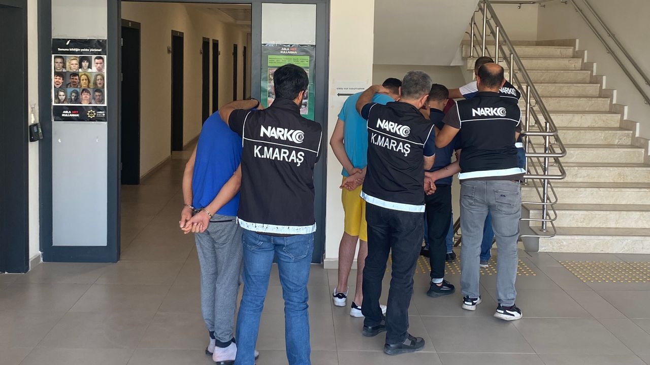 Kahramanmaraş'ta uyuşturucu satıcısı 3 zanlı tutuklandı