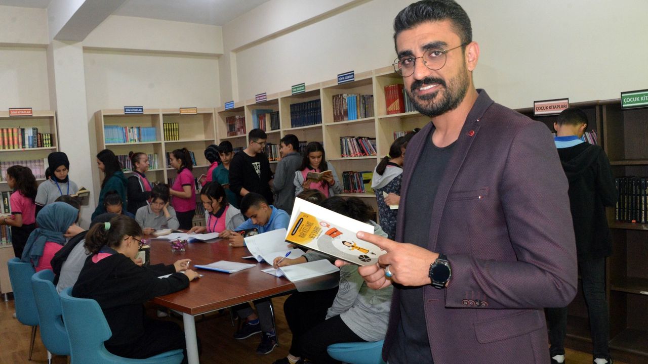 Türkiye'nin en büyük kitap okuma projesi Kahramanmaraş’ta 41 bin 782 kitap okuttu