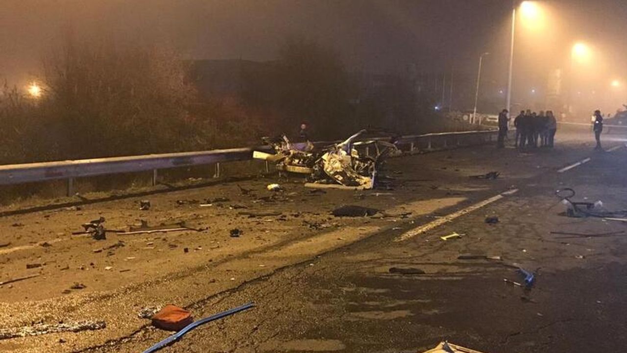 Diyarbakır- Mardin karayolunda çevik kuvvet servis aracına bombalı saldırı