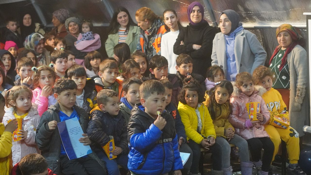 Ankara Üniversitesinden depremzede çocuklara ramazana özel etkinlik