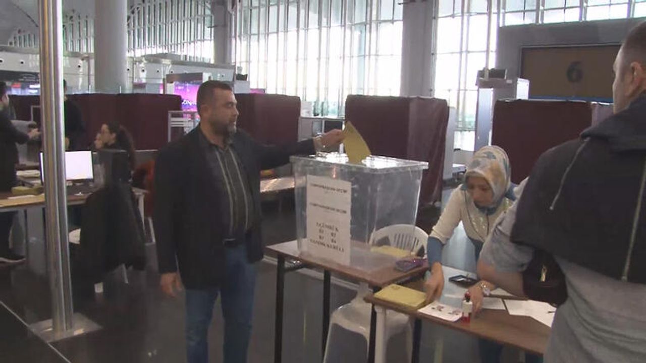 İstanbul Havalimanı'nda 2. tur için oy verme işlemi başladı