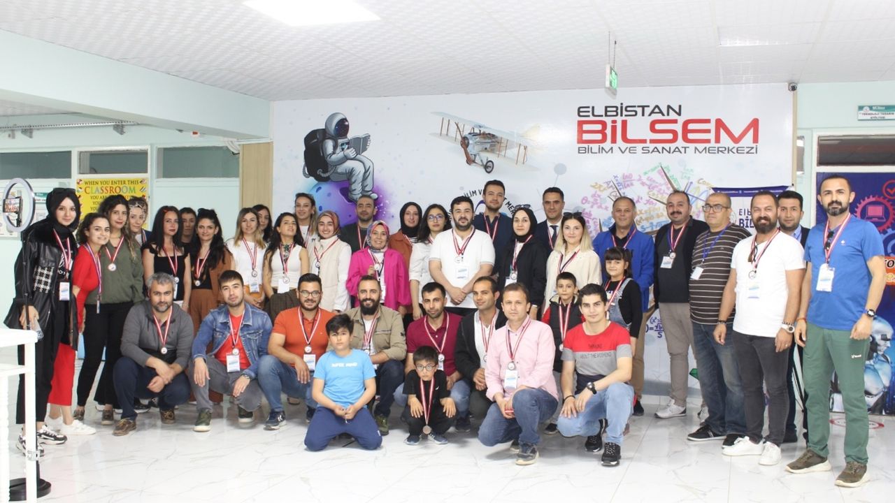 Türkiye Oryantiring Federasyonu, TÜBİTAK ile depremzedeler için etkinlik düzenledi