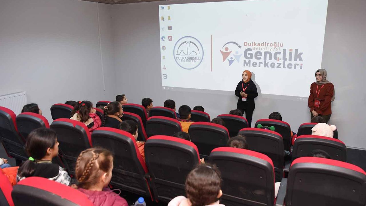 Yetim ve Öksüz Öğrenciler Dulkadiroğlu Gençlik Merkezinde Etkinlikte Buluştu