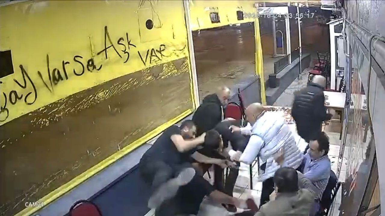 Çay ocağında otururken silahlı saldırıya uğradı