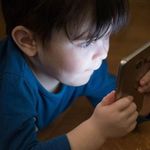 Erken yaşta telefon kullanımı çocukların gelişimini tehdit ediyor