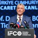 Bakan Bolat: Tekstil ve giyim sektörüne çok önem veriyoruz