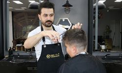 Berberler makaslarını Kurban Bayramı için çalıştırıyor!