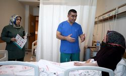 Kahramanmaraş'ta iç organları ters yönde olan hastaya safra kesesi ameliyatı