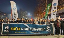 İsveç'te Kur'an-ı Kerim'in yakılması Kahramanmaraş'ta protesto edildi