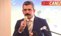 Murat Eğridağ, Yaralı Parmak Projesi'ni kent basınına tanıtıyor