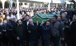Eski milletvekili Dedeoğlu'nun evlerinde ölü bulunan ağabeyi ve yengesi toprağa verildi