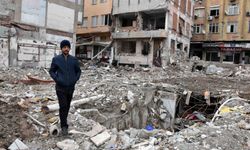 88 saat enkaz altında kalan Yunus'u çocukluk alışkanlığı olan ıslık kurtardı