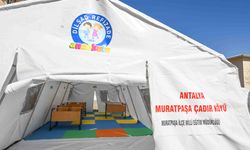 Depremzede öğrenciler sınavlara "çadır kampüsü"nde hazırlanacak