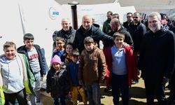 Bakan Adil Karaismailoğlu KSÜ’de depremzedeleri ziyaret etti
