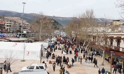 Yeniden dönüş başladı, caddeler hareketlendi