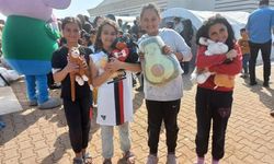 Beşiktaşlı taraftarlarca toplanan oyuncaklar Kahramanmaraş'a ulaştı