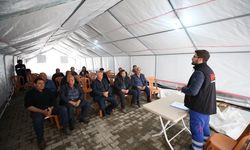 Gönüllü kuruluşlar depremzedelere psikososyal destek sağlıyor