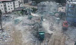 Kahramanmaraş merkezli depremlerde 47 bin 975 kişi hayatını kaybetti