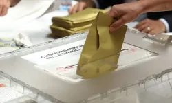 Hasta seçmenler 14 Mayıs'ta hasta nakil araçları ve ambulanslarla sandıklara götürülecek