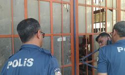 Kendini kilitlediği iş yerinde, polis tarafından baygın bulundu