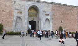 Restorandaki yangın sonrası Topkapı Sarayı'na ziyaret