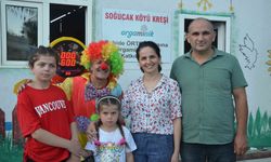 Depremzede Melek'i gülümsetmek için mahalleli seferber oldu
