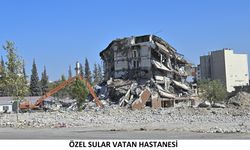 Vatan Hastanesi yıkılıyor