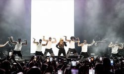 Grammy Ödüllü şarkıcı Christina Aguilera Antalya'da konser verdi