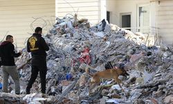 Depremde yıkılan apartman 6 kat gösterilse de 12 kat inşa edilmiş