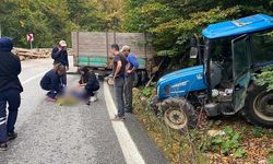 Odun yüklü traktör, şarampole düştü; sürücü yaralı, eşi öldü