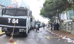 İsrail Başkonsolosluğu'nun çevresi bariyerlerle kapatıldı