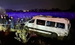 Kahramanmaraş’ta yolcu minibüsü şarampole yuvarlandı: 1 ölü, 10 yaralı