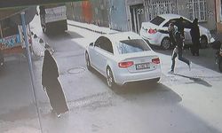 Motosikletliden otomobile kurşun yağmuru