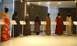 16 Türk devletinde kadınların giydiği kıyafetler yeniden tasarlandı