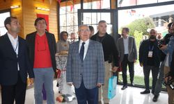 Başkan Mahçiçek, Expo alanında ki Türkoğlu stantını ziyaret etti