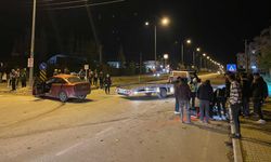 Kahramanmaraş'ta otomobil ile çarpışan motosikletteki 2 kişi ağır yaralandı