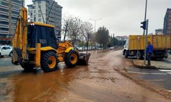 Büyükşehir, Sağanak Yağışlara Karşı Sahada