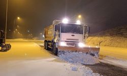 Kahramanmaraş’ta kar yağışı sonrası yollar açılıyor