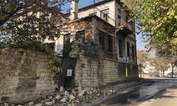 Kahramanmaraş'ta tarihi yapılar harabeye dönüştü