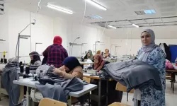 Kadınlar, Filistinliler için 1000 battaniye dikti