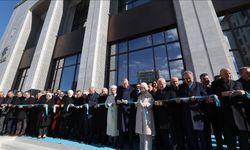 Cumhurbaşkanı Erdoğan, AK Parti Kongre Merkezi'nin açılışını yaptı