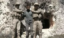 Eşini ve 2 akrabasını öldürdü, mağarada yakalandı