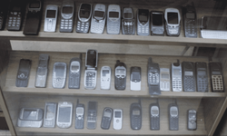 Kahramanmaraş'taki nostalji telefonlar sizi gençliğinize götürüyor