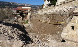 Kahramanmaraş'taki iki mahallenin geçiş güzergahı yıkık halde bekliyor