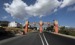 Tatil Turizm bölgesi Ilıca'da sağlık hizmeti barakada veriliyor