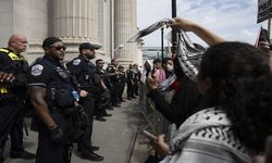 ABD polisinden protestoculara müdahale