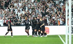 Beşiktaş, UEFA Avrupa Ligi biletini 5 golle aldı